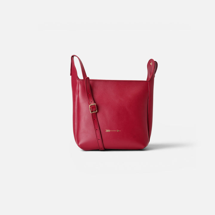Bolso bandolera de piel Quentin color rojo lipstick, de Mercules