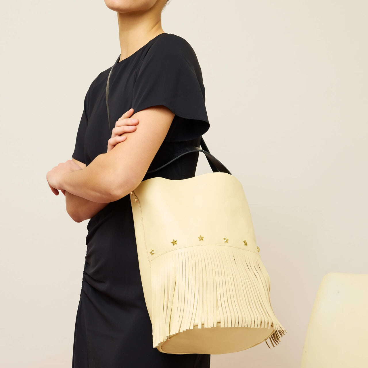 Bucket Fringes Mantequilla