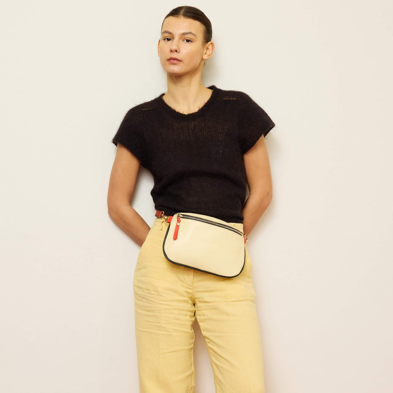 Bum Bag Multicolor Mantequilla, Negro y Teja