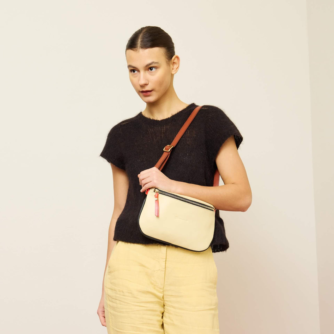 Bum Bag Multicolor Mantequilla, Negro y Teja