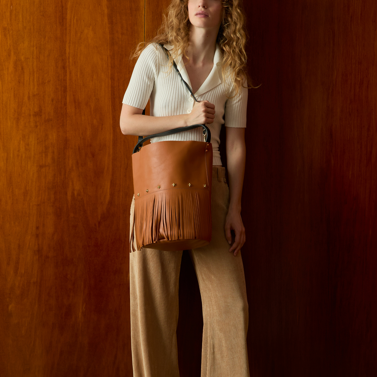 Bucket Fringes Cognac