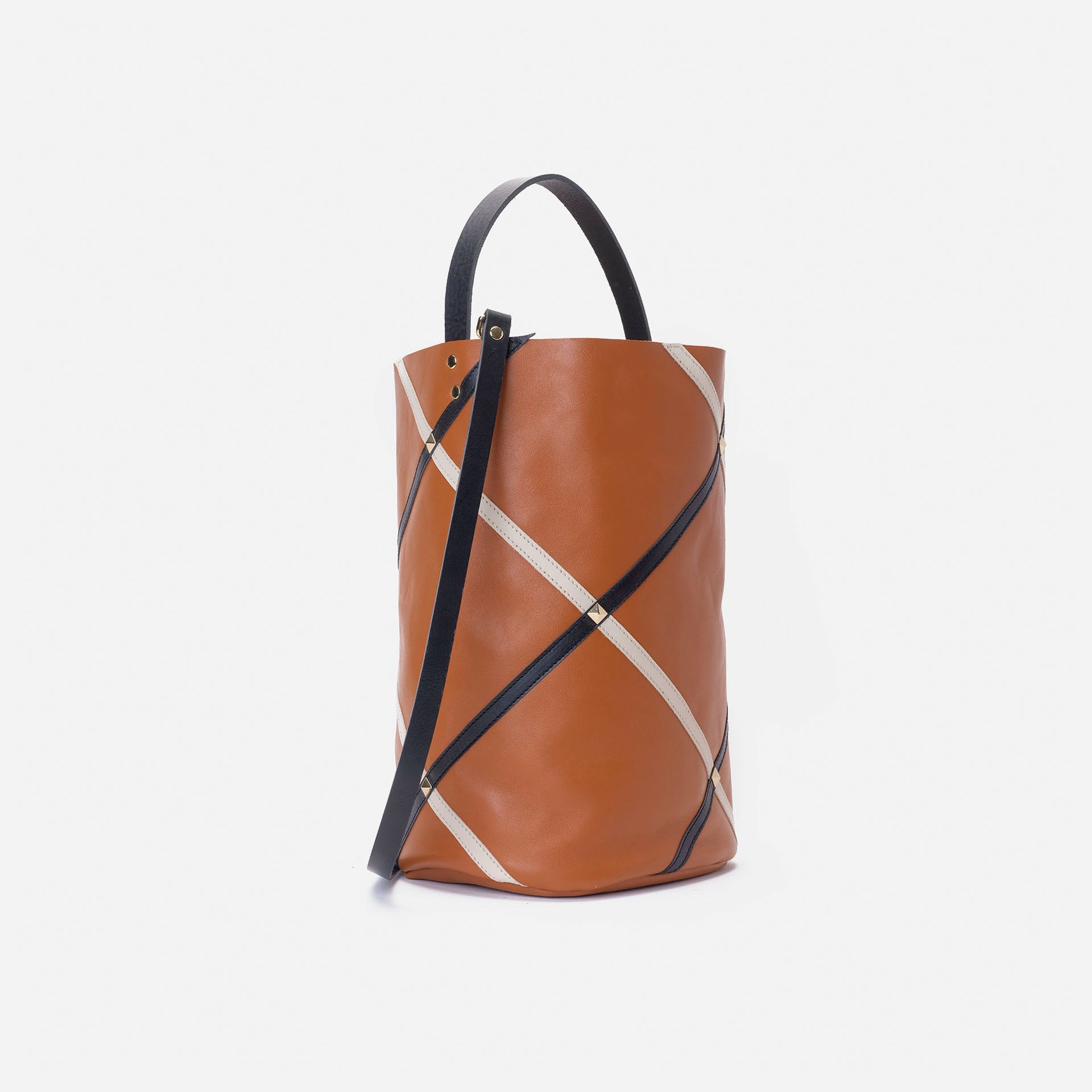 Bucket Misty Cognac