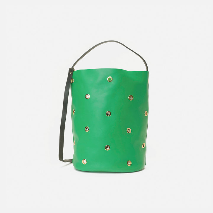 Bucket Trip Apple