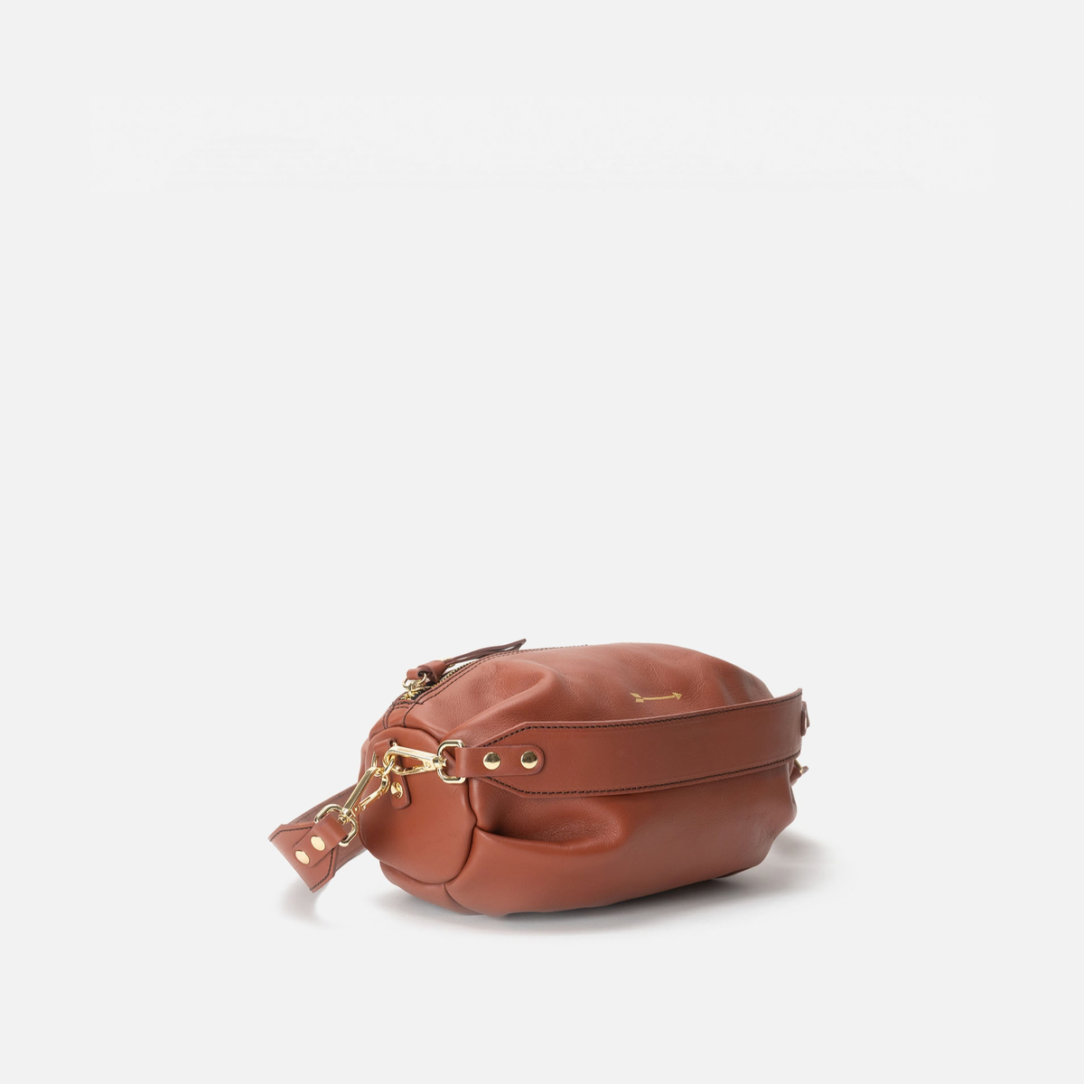Wasp Large oval leather bag in cognac, by Mercules