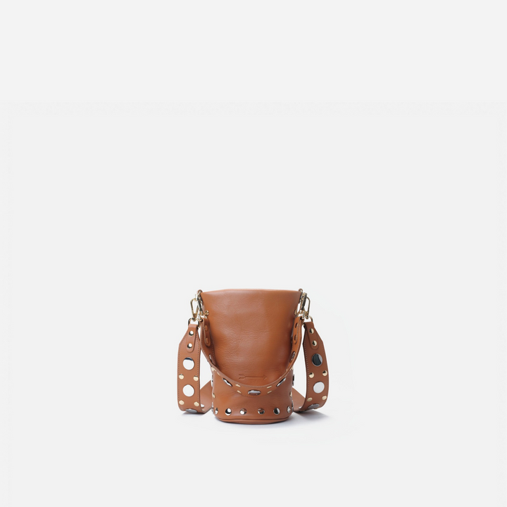 Bolso pequeño con tachuelas Candy Disco color coñac, de Mercules