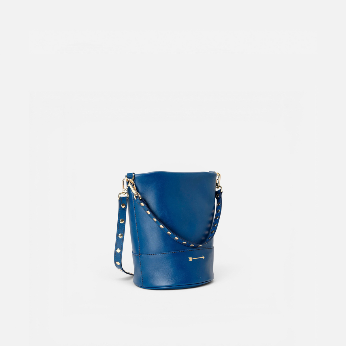 Bolso cubo con tachuelas Perseo color azul marino, de Mercules