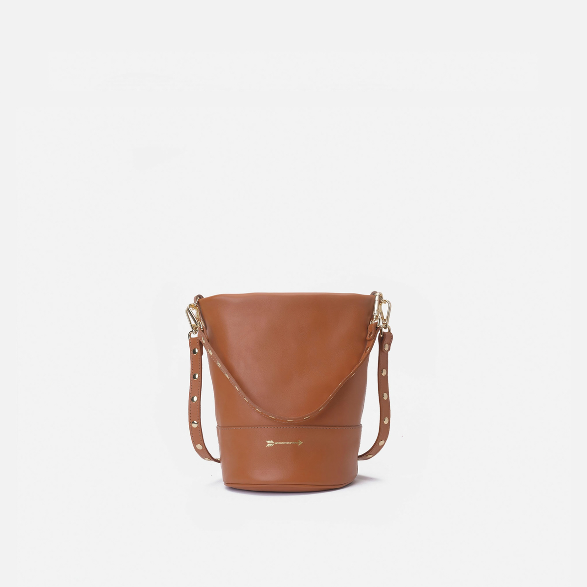 Bolso cubo con tachuelas Perseo color coñac, de Mercules