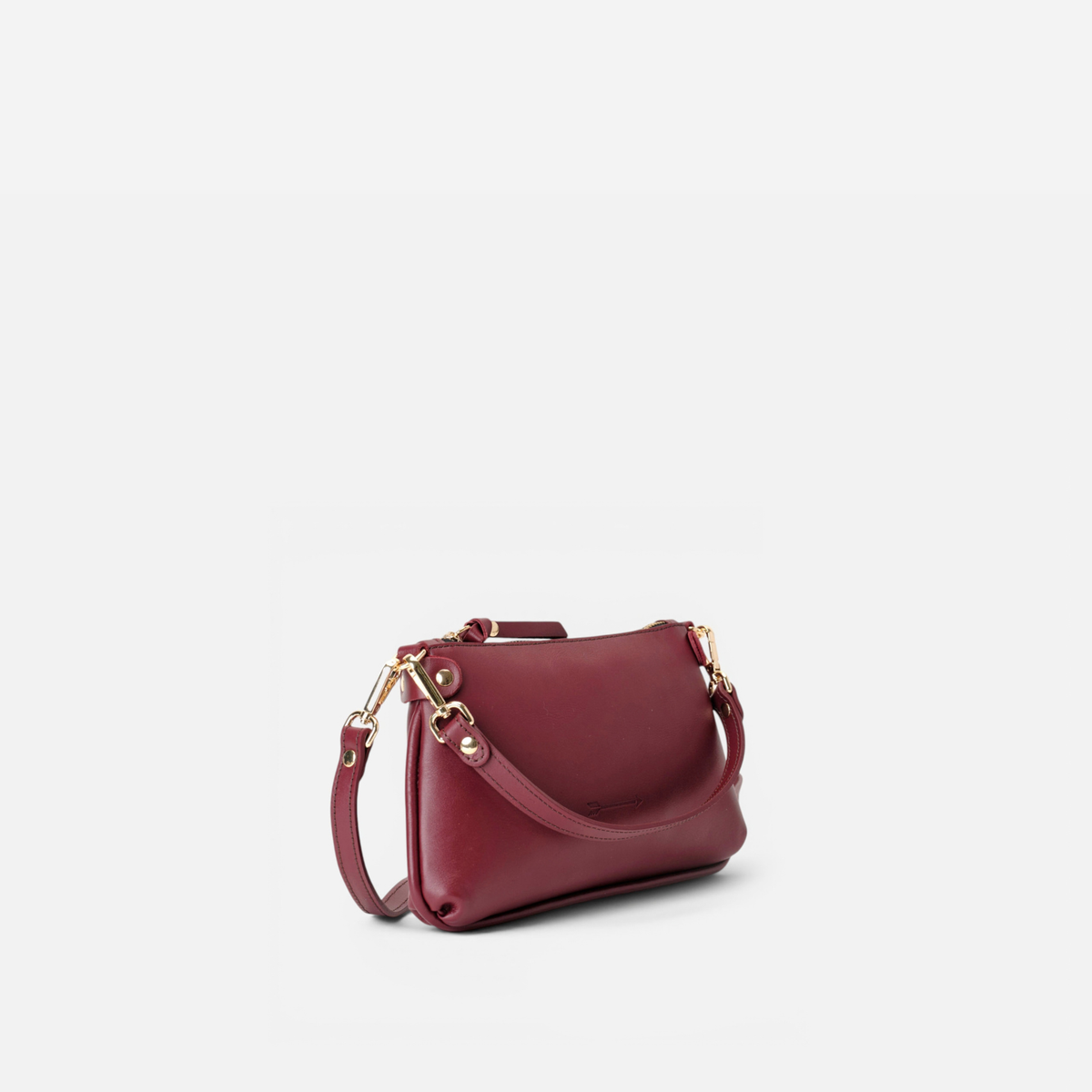 Bolso pequeño de hombro Foxy color burdeos, de Mercules