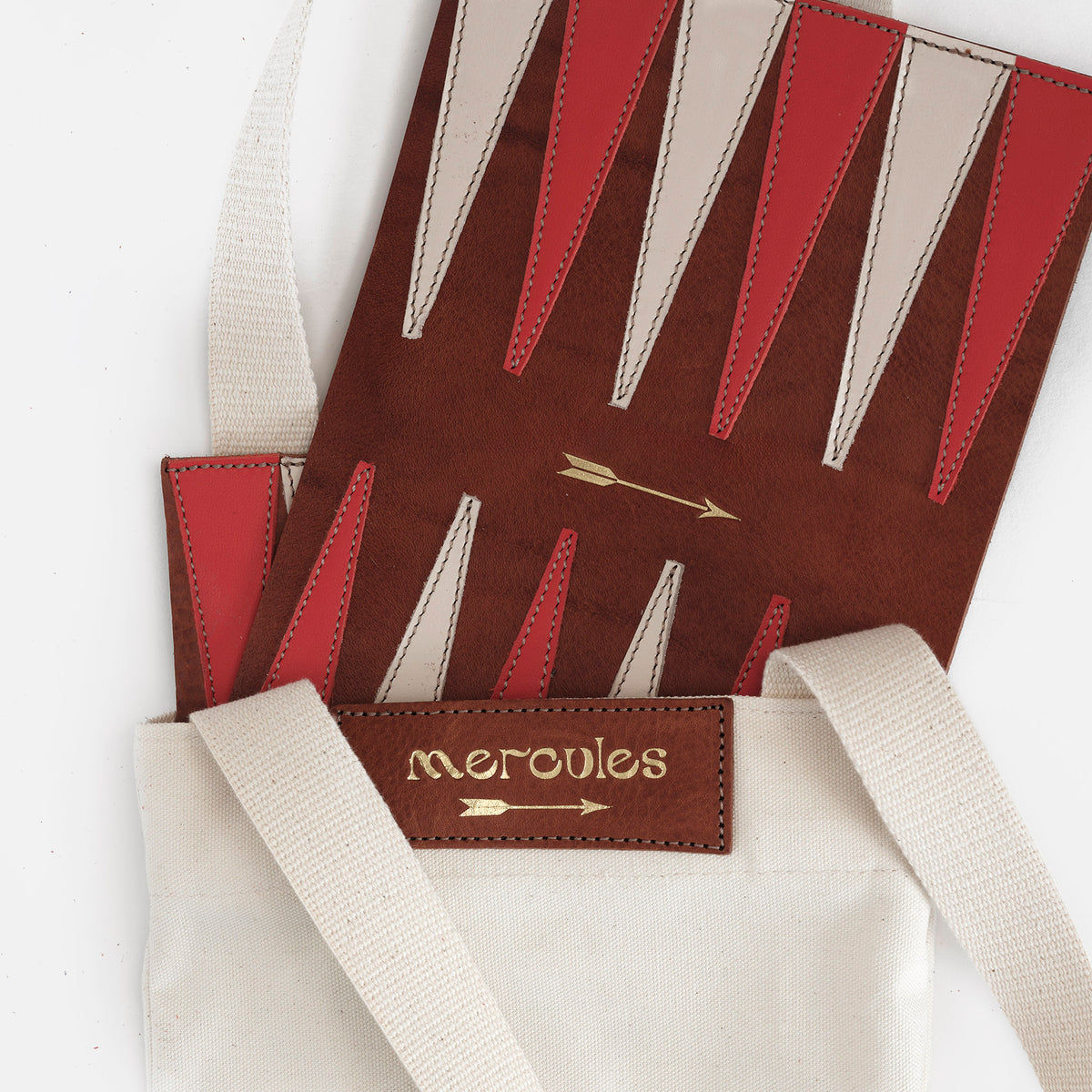 Pack Backgammon viaje Tan de Mercules – bolsa de loneta con etiqueta de piel para llevar el backgammon de viaje