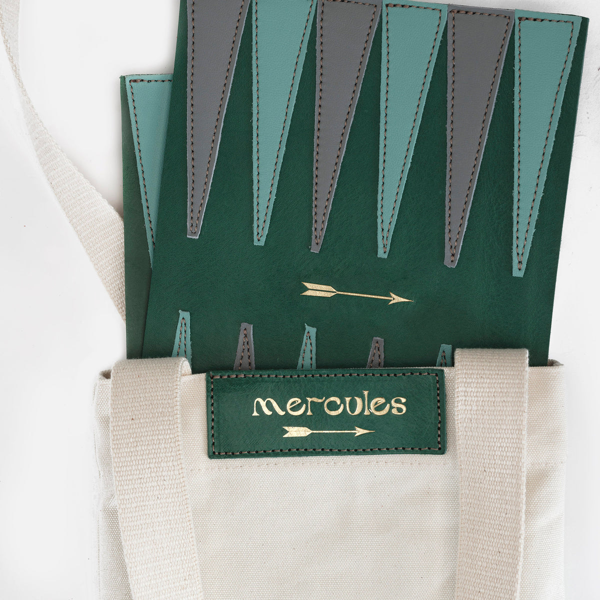Pack Backgammon viaje Verde de Mercules – bolsa de loneta con etiqueta de piel para llevar el backgammon de viaje