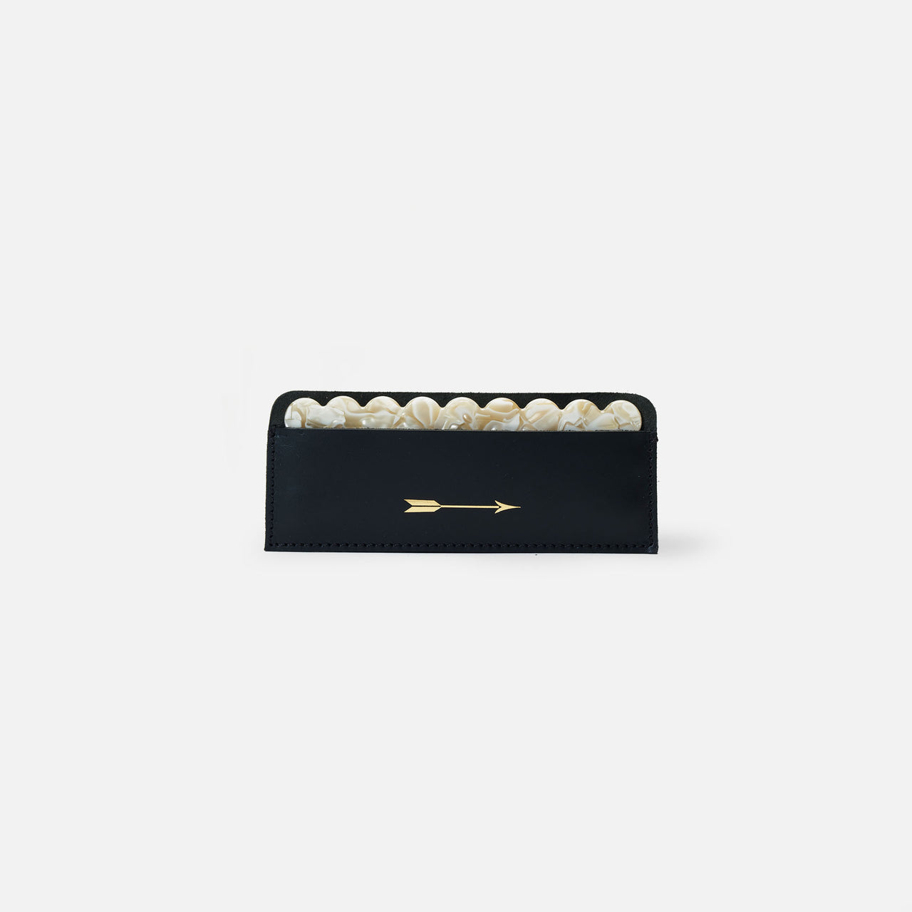 Peine con funda de piel negra